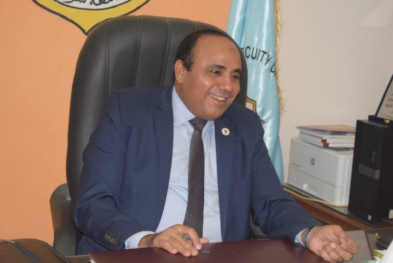 عميد الكلية : بدء الدراسة ببرنامج إعداد معلم الكمبيوتر وتكنولوجيا المعلومات