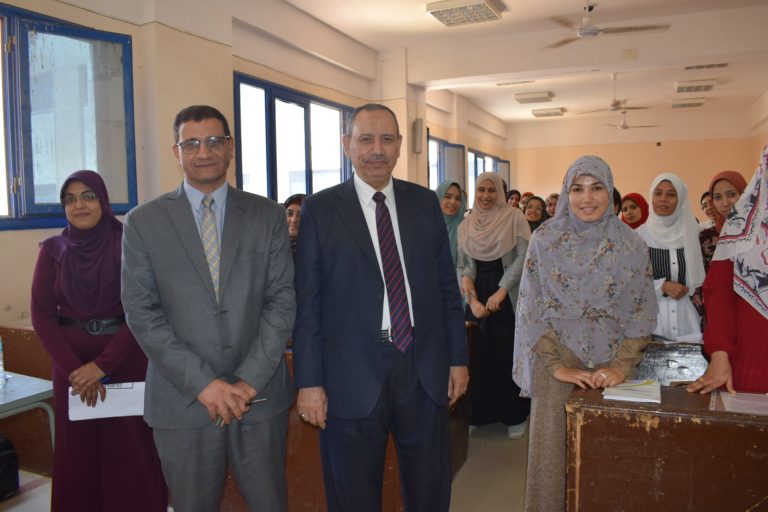 بدء فاعليات التدريس المصغر لطلاب الدبلوم العامة في التربية