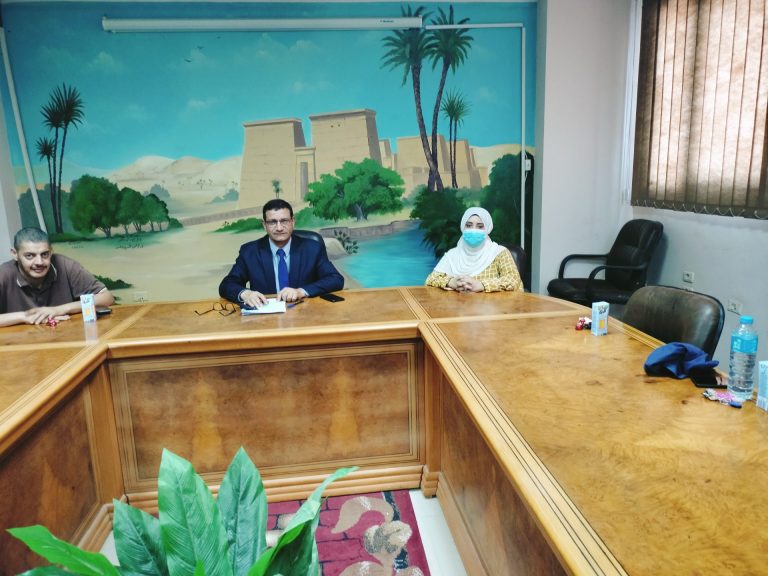 إجتماع أعضاء وحدة الخدمات الإلكترونية لكلية التربية لمتابعة تطورات العمل بالوحده