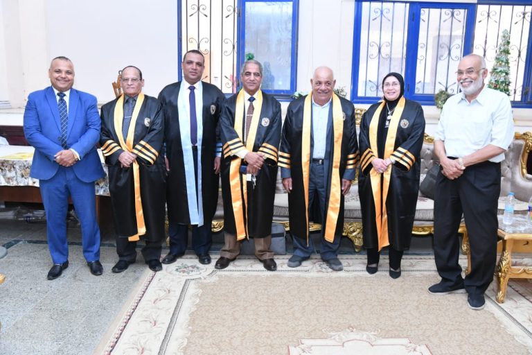 مناقشة دكتوراه قسم (تكنولوجيا التعليم) للباحث/ محمود جابر محمود