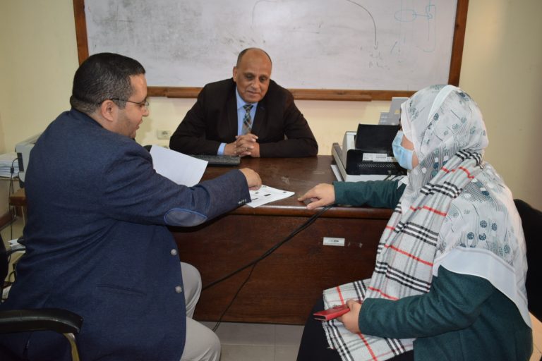 اجتماع إدارة وحدة ضمان الجودة مع مدير وحدة القياس والتقويم