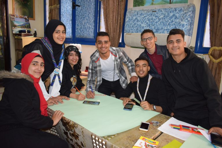 الورشة الفنية بكلية التربية