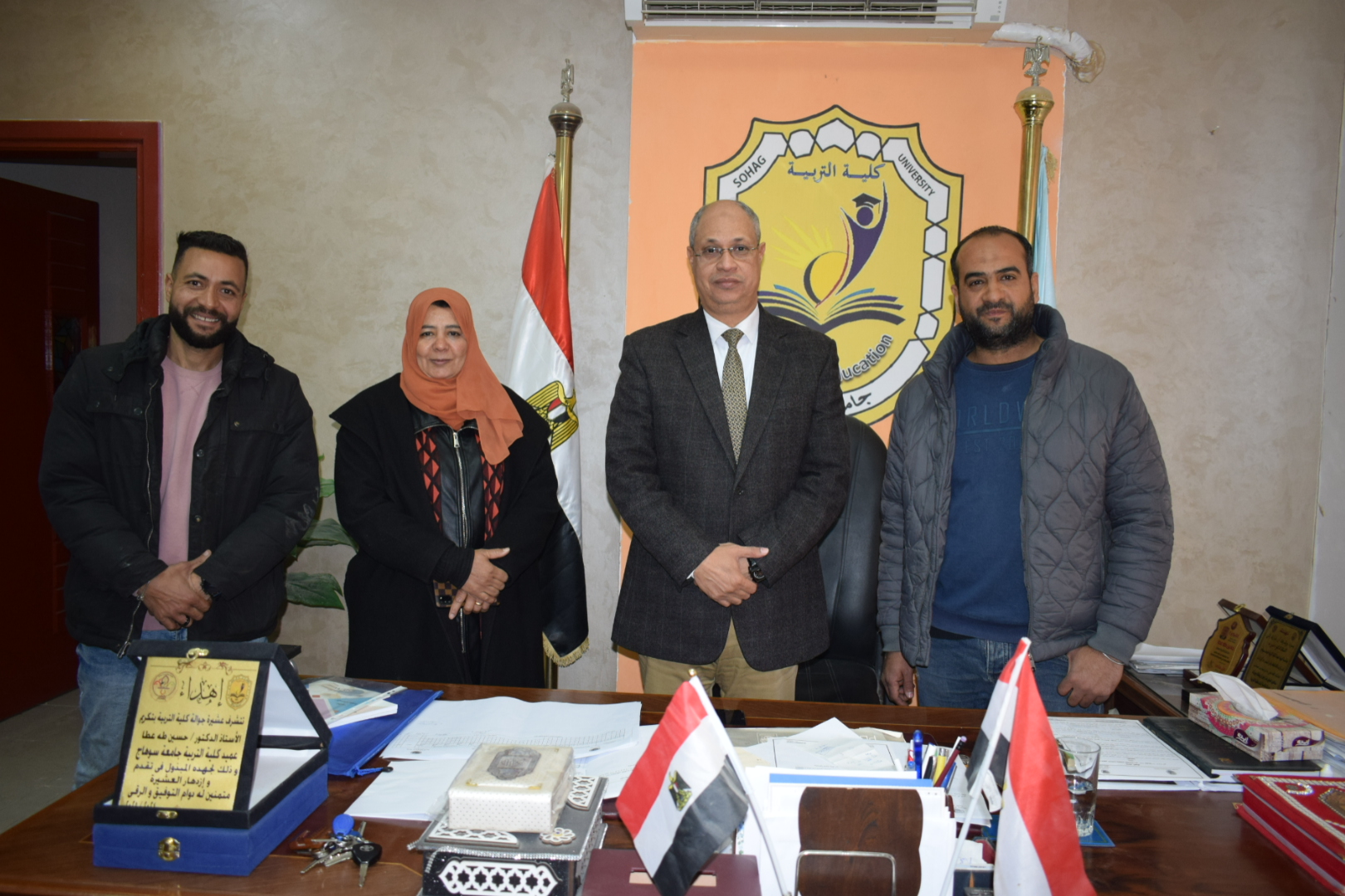 أعمال صيانة ماكينات التصوير بالكلية