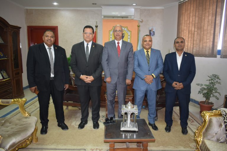 تمهيد لتوقيع بروتوكول شراكة بين كلية التربية ومؤسسة القادة للتدريب والتأهيل