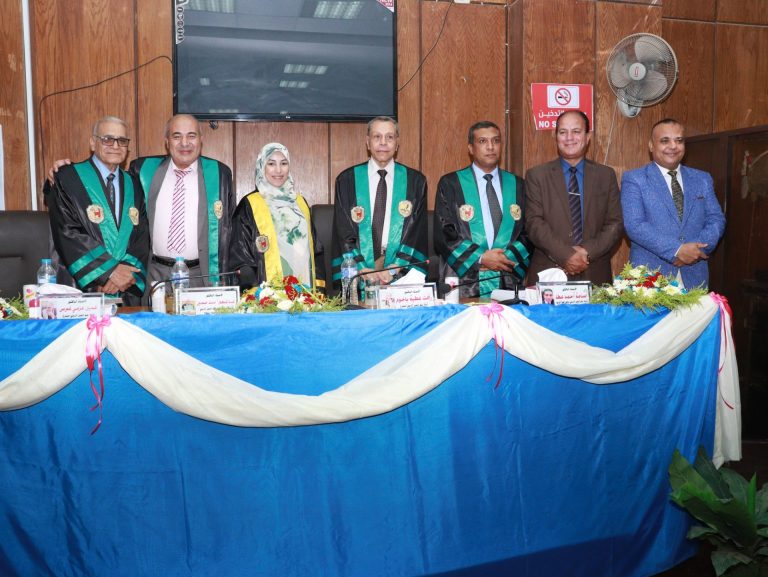 مناقشة رسالة الدكتوراه للباحثة / سماح عبد الحميد “المدرس المساعد بقسم علم النفس التربوي”