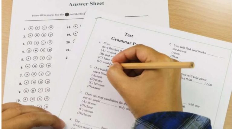 إعلان عن موعد امتحان اللغة الإنجليزية لطلاب الدبلوم الخاصة