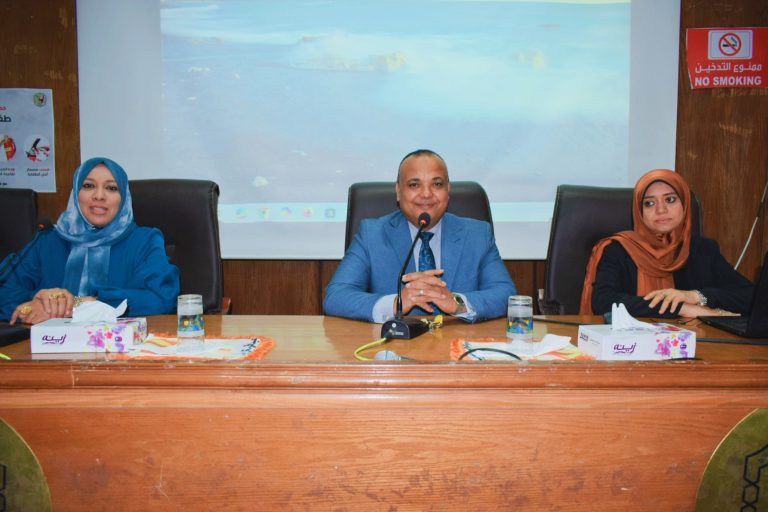 كلية التربية تنظم ندوة تثقيفية حول “نشر ثقافة الأمن والسلامة وإدارة الأزمات”